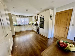 Photo 24- click for photo gallery